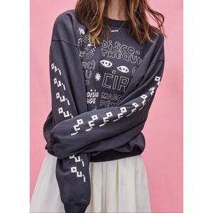 Clare V crewneck sweatshirt, Small $190 F39